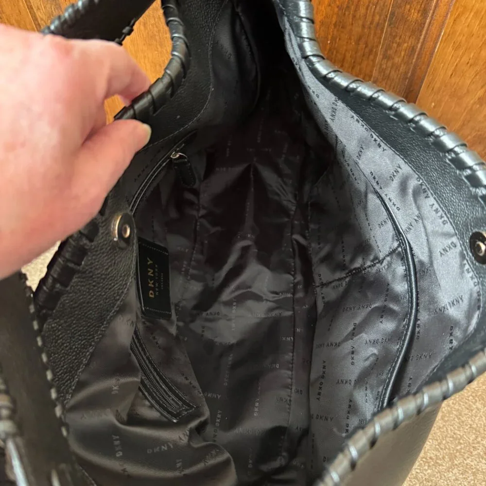 Dkny winnie hobo